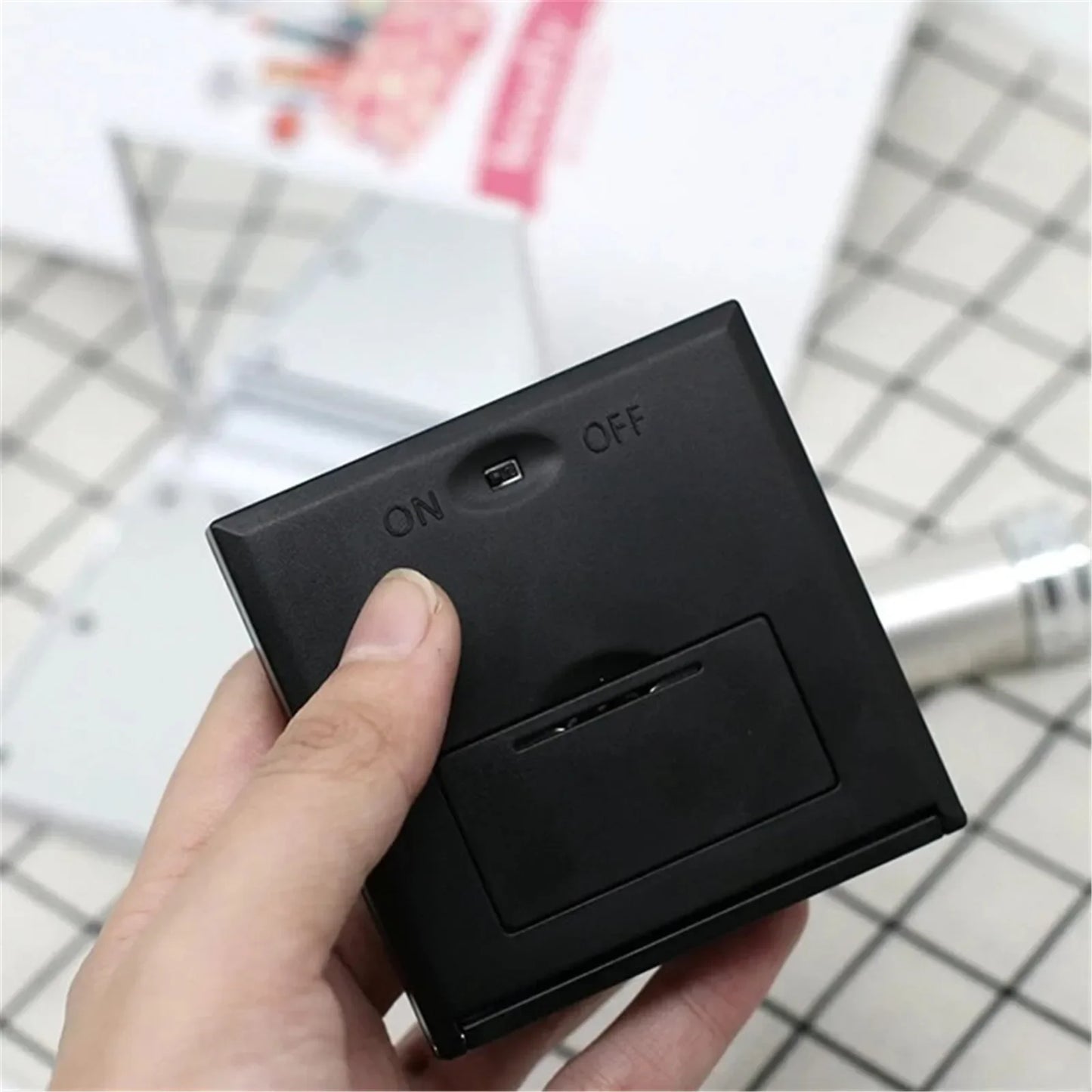 6 LED Lamps Foldable Makeup Mirror