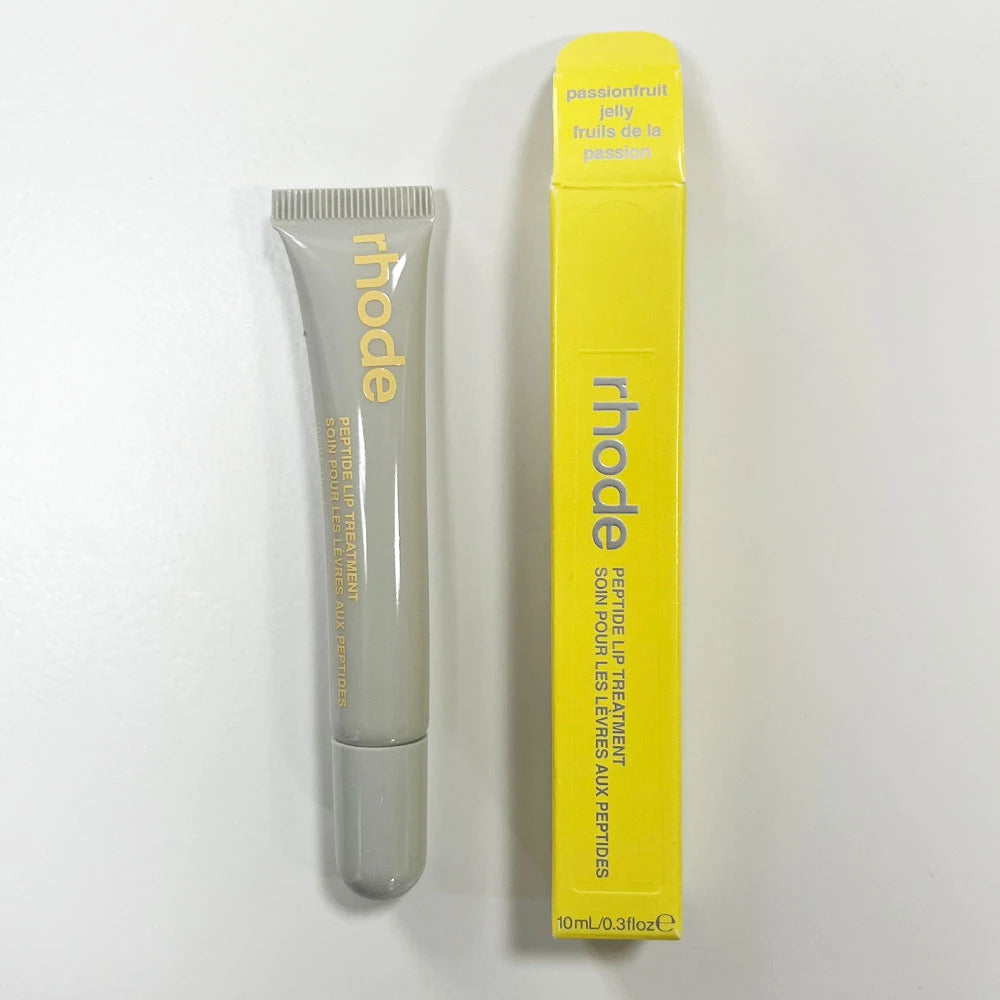 Plumping & Moisturizing Lip Oil with Box